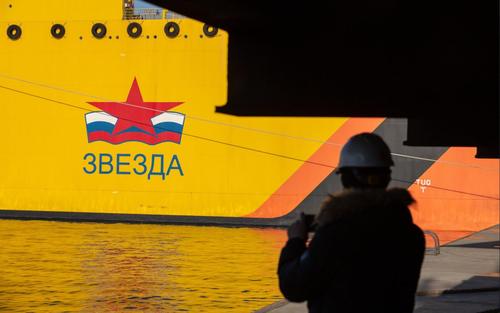 Судостроительный комплекс «Звезда» может войти в состав ОСК