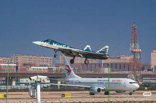 Su-57 arrives in China