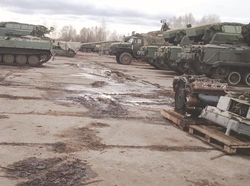 La armadura se perfora por completo, las escotillas y puertas se atascan: se mencionan las deficiencias de los BTR-70, BMP-1, BMP-2, BMP-3 rusos