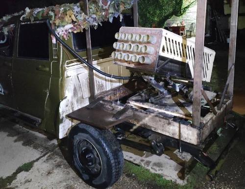 Combatientes rusos crean un MLRS móvil basado en el "Patriot": increíbles imágenes de la novedad