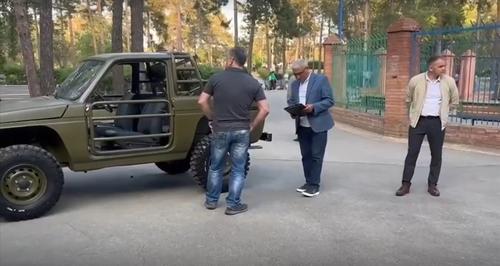 El nuevo buggy ruso "Arta" basado en Niva Legend fue presentado al alcalde de Togliatti y al gobernador de la región de Samara