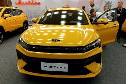 «Москвич 6» представлен официально. Его предлагают использовать в такси