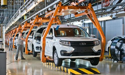 AvtoVAZ reanuda el ensamblaje del Lada Largus: un mes antes de lo previsto