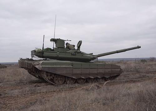 T-90M "Breakthrough" battle tank.