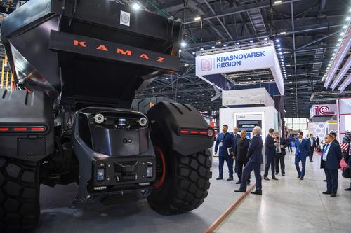 Volquete no tripulado KAMAZ-6559 (Júpiter-30)