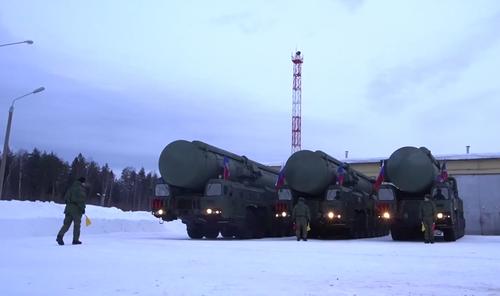 Отставить тревогу — «Ярсы» в Подмосковье прибыли на военный парад