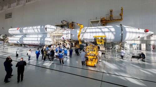 Russian Angara-A5 heavy-lift rocket assembled for launch