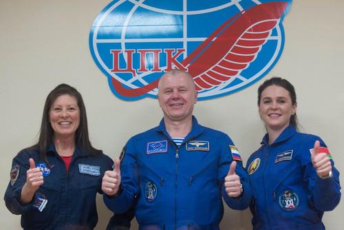 Six hours until launch - final preparations for the launch of the Soyuz MS-25 spacecraft are underway at Baikonur