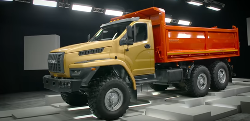 En la antigua fábrica de Volvo aumentaron la producción de camiones Ural Next