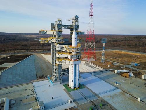 Fueling of the Angara-A5 rocket begins at Vostochny