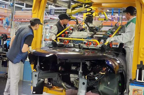 Новая автомобильная марка Rosva Motors появилась в России