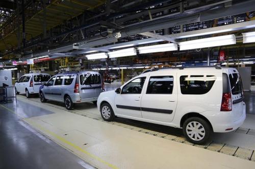 LADA Largus подорожал в два раза с сентября 2021 года