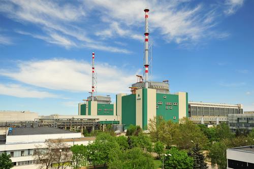 Combustible estadounidense cargado en el reactor soviético de la central nuclear de Kozloduy