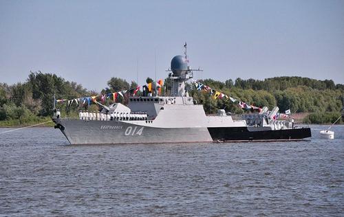 Корабль «Волгодонск» провёл стрельбы в Каспийском море