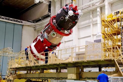 В РКК «Энергия» показали «полураздетый» корабль «Союз МС-26»