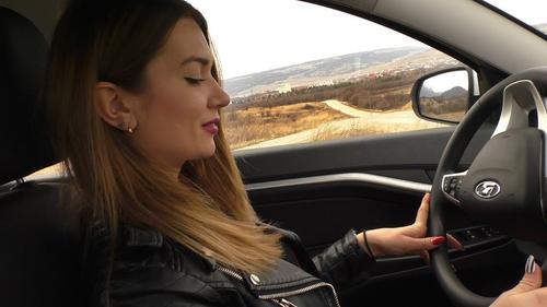 Se revela cuántos rusos poseen un automóvil nacional