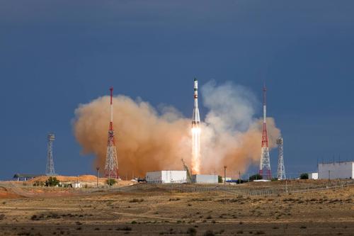 Полетел! Космический грузовик «Прогресс МС-28» стартовал с Байконура