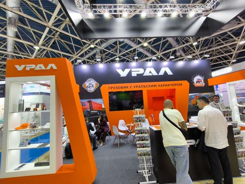 "Ural" comenzará a producir camiones con cabinas chinas