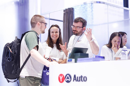 Multimedia platform Yandex Auto