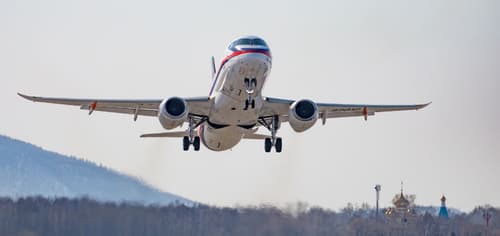 ОАК в 2024 году снизила чистый убыток по МСФО в 2,5 раза