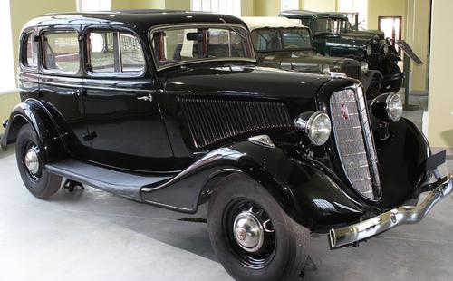 GAZ M-1