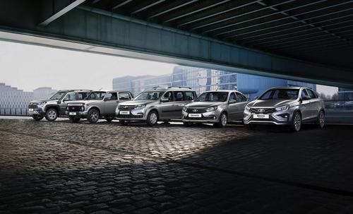 Развитие Lada искусственно сдерживали: АвтоВАЗ рассказал, как Renault мешал продвижению отечественных машин