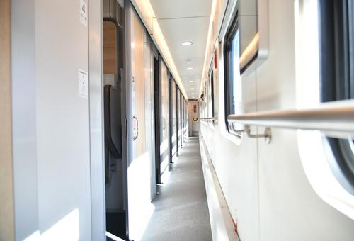 vagón de pasajeros tipo compartimento modelo 61-4533