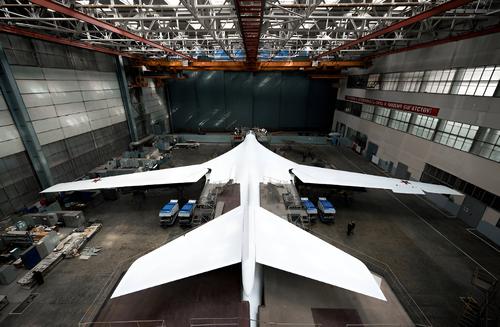 El fabricante de portamisiles Tu-22M3 y Tu-160 podría participar en el proyecto MS-21 tras la "separación" de "Túpolev"