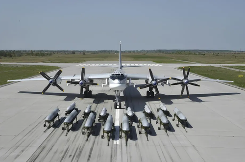Появились кадры пролёта стратегической ракеты Х-101 с отстрелом дипольных ловушек Л-504