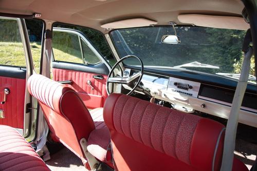 GAZ-24 "Volga" 