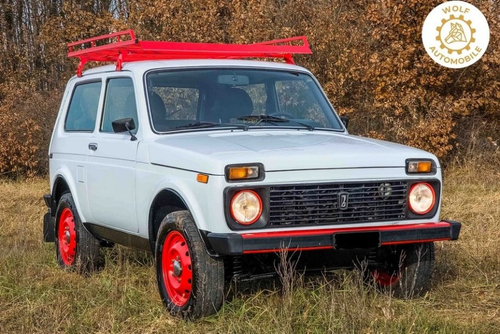 Un "Niva" por un millón de rublos puesto a la venta en Suiza