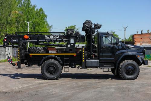 Полностью российскую бурильно-крановую машину ML5600Z от «Мега Драйв» представили в Ставрополе