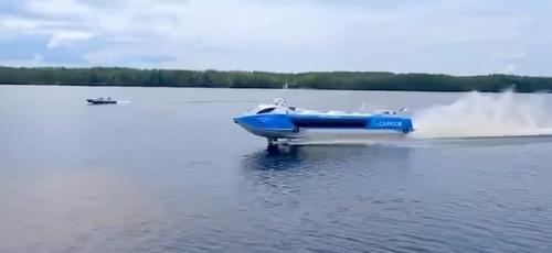 Второй скоростной «Валдай» на подводных крыльях для Саратовской области направился из Нижнего Новгорода