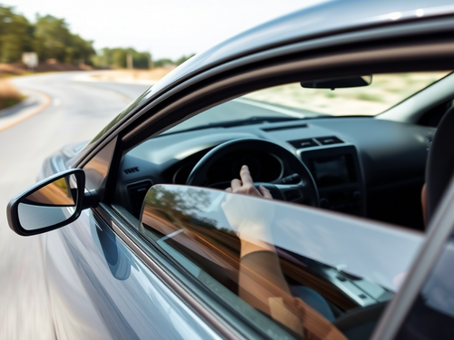 Imposible distinguirlos de los reales: los estafadores roban dinero a través de sitios web falsos para pagar el peaje en las carreteras de Moscú