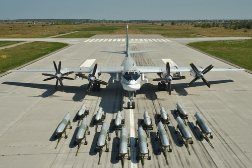 Tu-95MS con munición