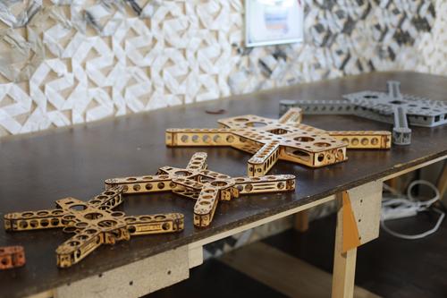 Plywood drone "Grach"
