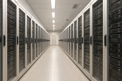 Supreme Court transitions to Russian servers, but not all is smooth: test equipment delivery failed