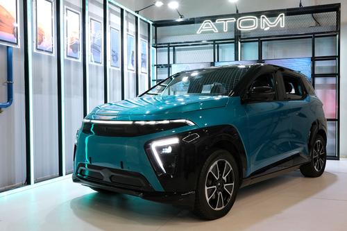 Электромобиль «Атом»