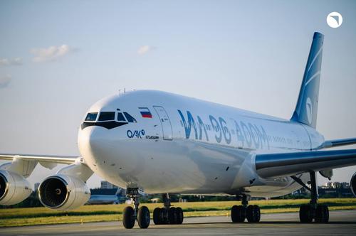 Il-96-300