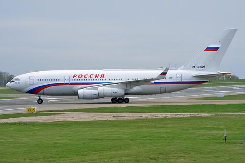 Ил-96