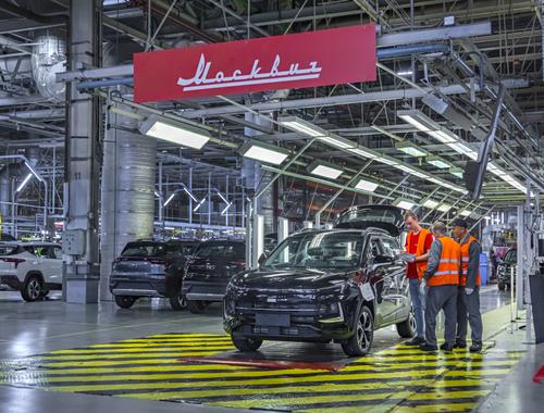 «Москвичи» не берут: продажи автомобилей в августе снизились на 42%