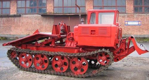 Тракторов ТДТ-55 Онежец