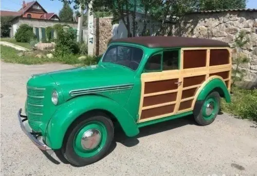 "Moskvich-401" for 3.55 million rubles