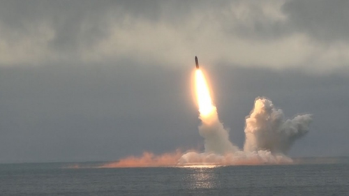  пуск баллистической ракеты морского базирования «Булава» с атомной подводной лодки «Тула»
