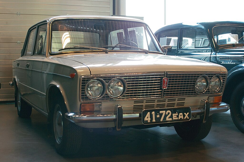 ВАЗ-2103