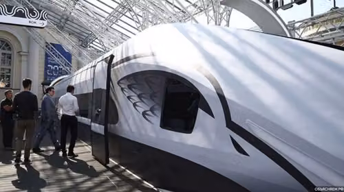 Train&nbsp;"White Falcon"