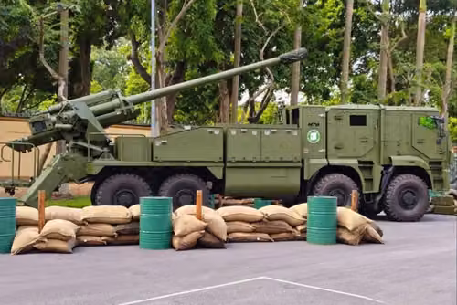  KamAZ-6560 con cañón M-46