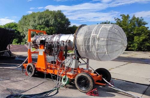 Instalación de prueba para el motor de avión AI-222-25
