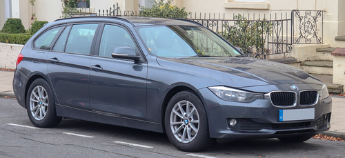 BMW 320dEDE station wagon, 2015