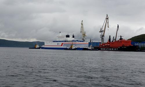  Akademik Lomonosov FNPP 